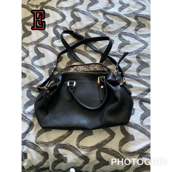 Used handbags - Picture 12 of 16